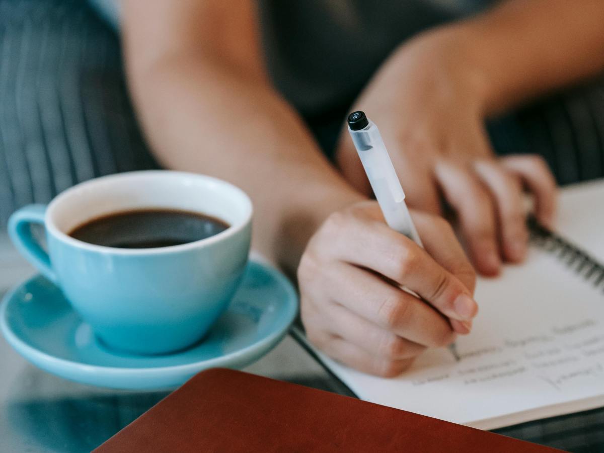 Le Pouvoir de l&rsquo;Écriture : Un Carnet pour Libérer Vos&nbsp;Émotions